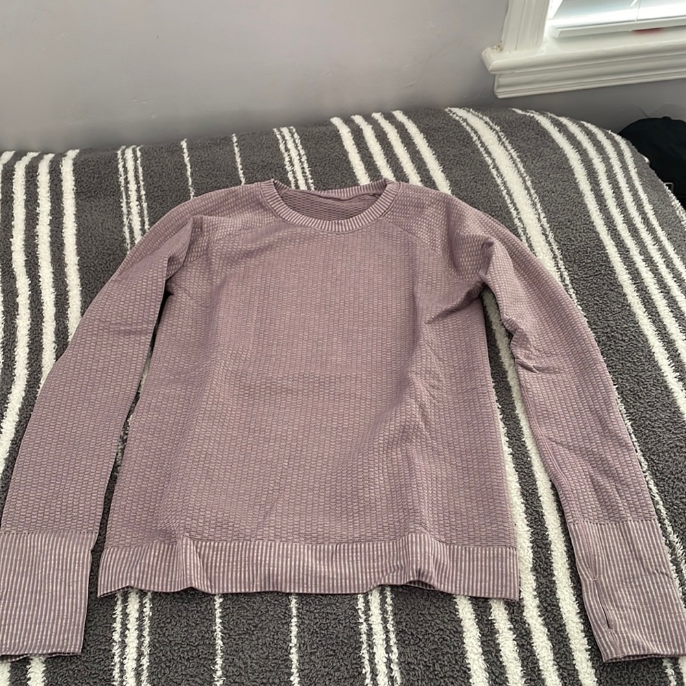 Lululemon long sleeve shirt